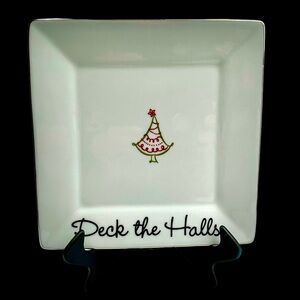 St Nicholas Square Tis The Season Deck The Halls 8” Square Canapé Plate